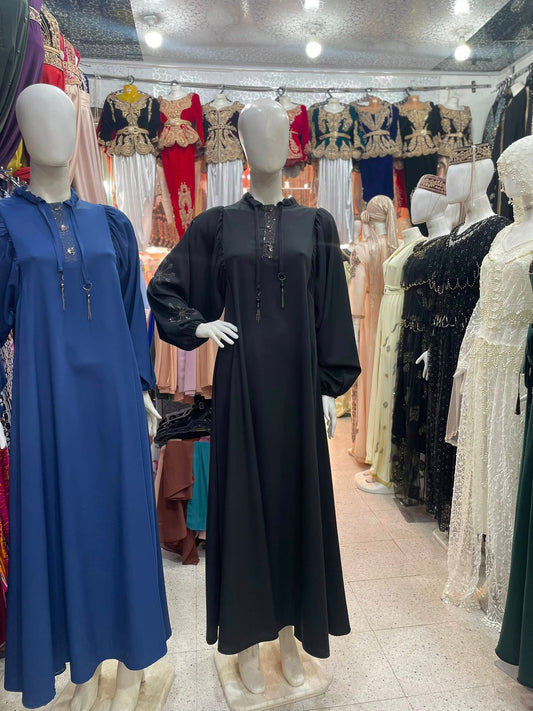 أنيقة كل يوم… مع لمسة حجابك! ✨